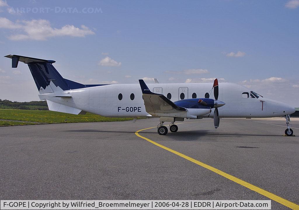 F-GOPE, 1994 Beech 1900D C/N UE-103, Parked on the Apron for General Aviation at EDDR/SCN.