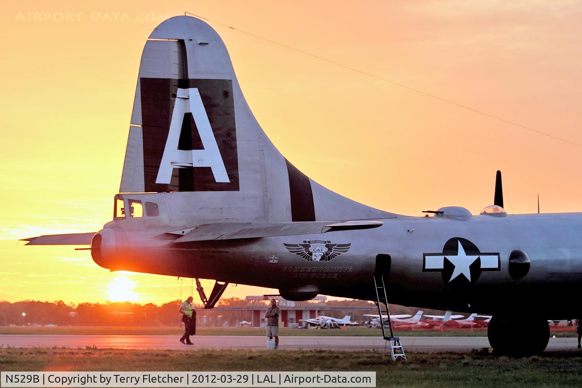 N529B, 1944 Boeing B-29A-60-BN Superfortress C/N 11547, Sunrise at 2012 Sun N Fun and N529B (Fifi), 1944 Boeing B-29, c/n: 44-62070 - what more could an aviation enthusiast want ?