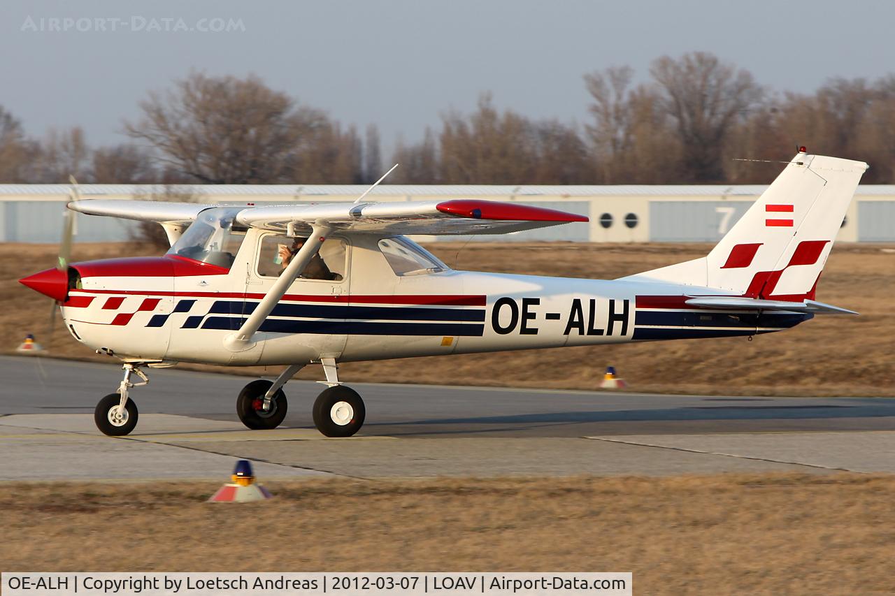 OE-ALH, 1970 Reims FA150K Aerobat C/N FA1500050, new colors