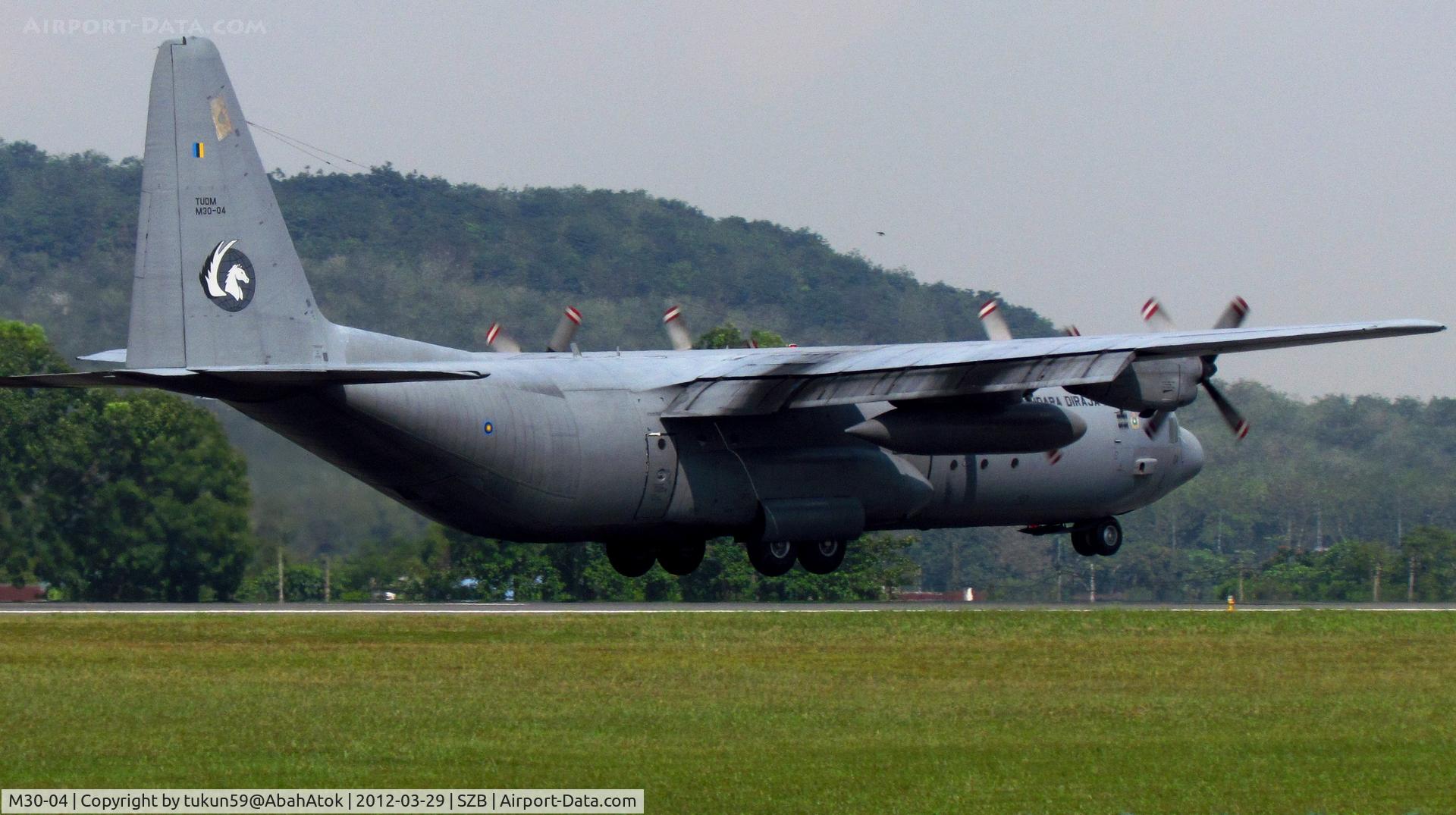 M30-04, 1976 Lockheed C-130H Hercules C/N 382-4685, Royal Malaysian Air Force