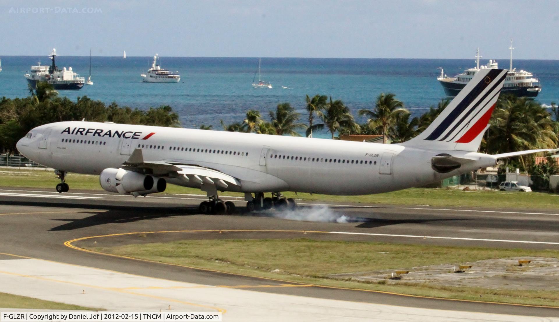 F-GLZR, 1999 Airbus A340-313X C/N 307, F-GLZR