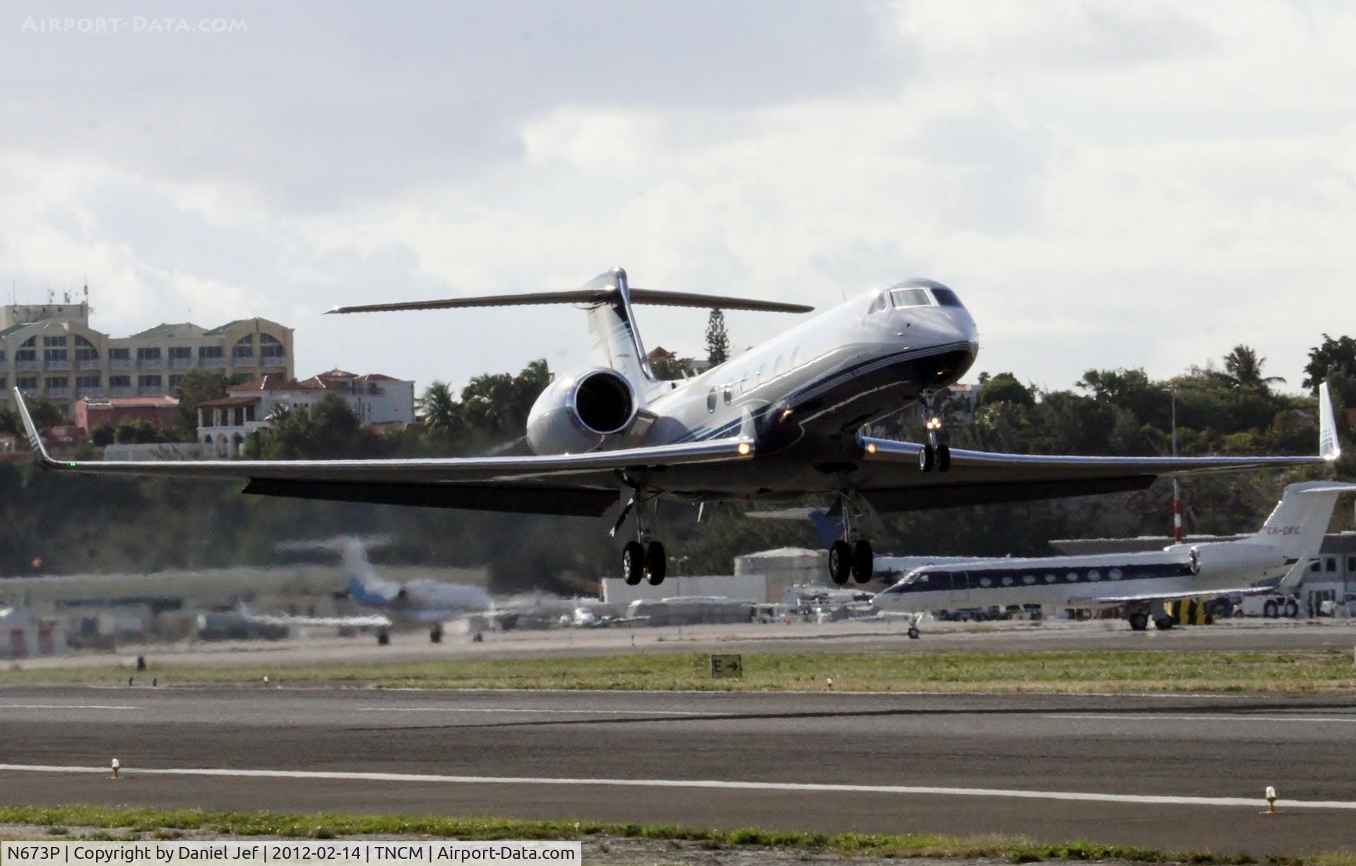 N673P, 2002 Gulfstream Aerospace G-V C/N 673, N673P