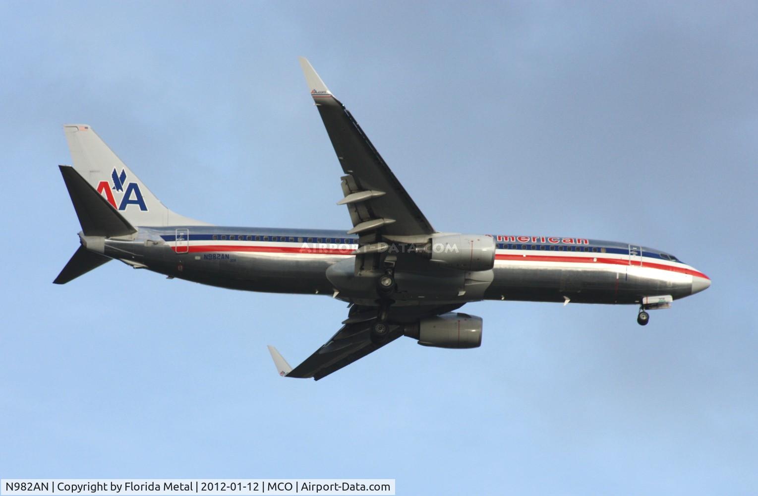 N982AN, 2009 Boeing 737-823 C/N 31067, American 737