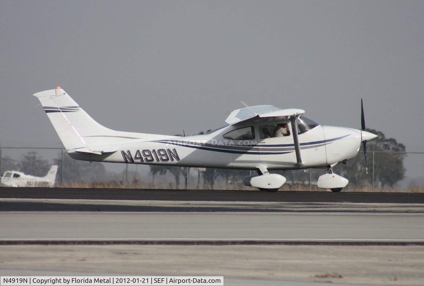 N4919N, 1979 Cessna 182Q Skylane C/N 18267455, Cessna 182Q
