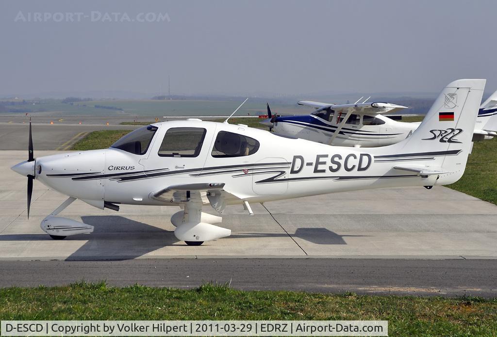 D-ESCD, 2004 Cirrus SR22 C/N 0801, on visit at zqw
