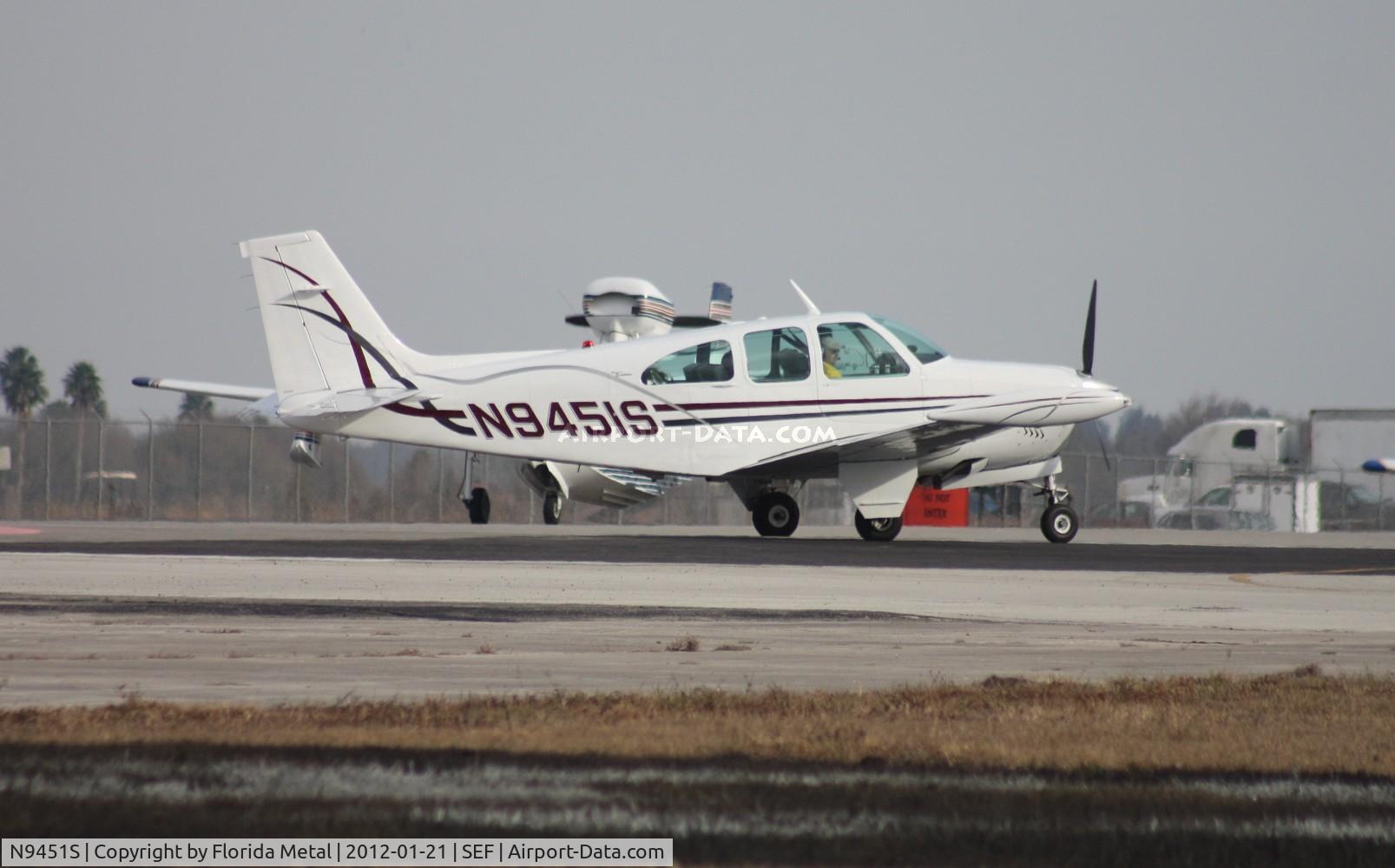N9451S, 1966 Beech 35-C33A Debonair C/N CE-11, Beech 33