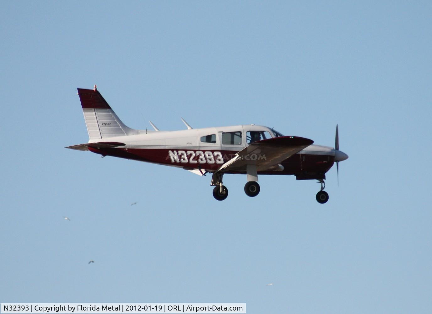 N32393, 1974 Piper PA-28R-200 C/N 28R-7535050, PA-28R-200