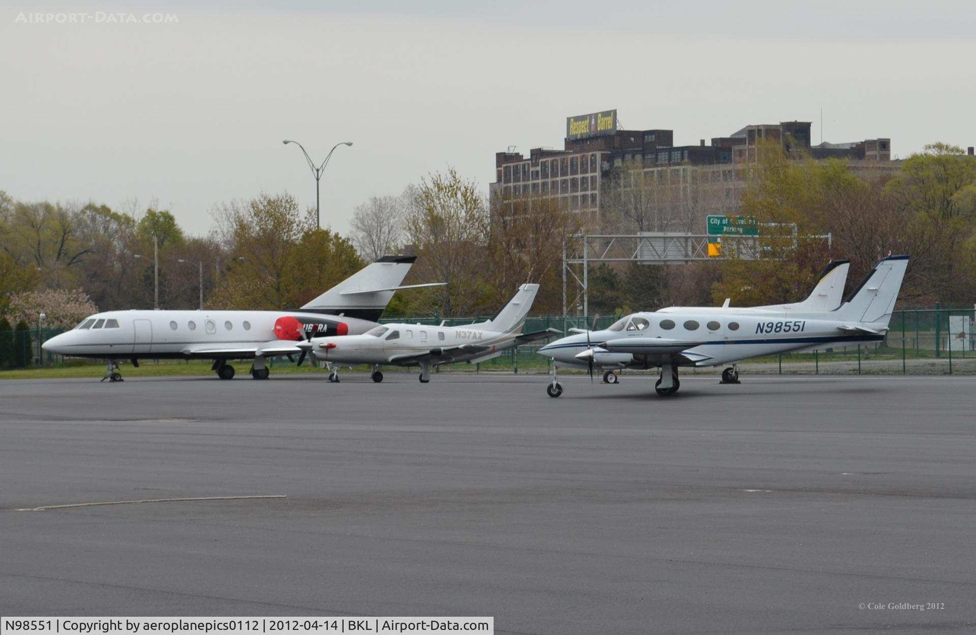 N98551, 1975 Cessna 340A C/N 340A0028, N98551 seen departing Cleveland, Ohio (KBKL) for  warmer and sunnier in Sandston Virginia (KRIC).