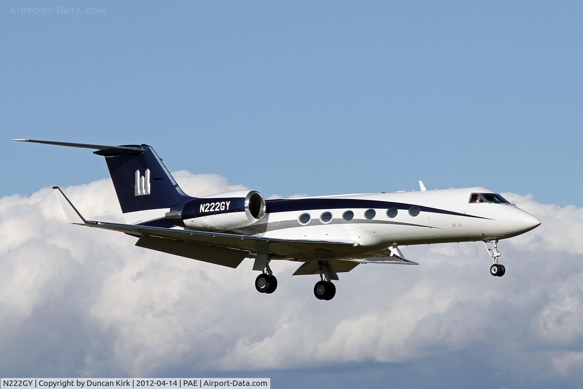 N222GY, 1990 Gulfstream Aerospace G-IV C/N 1142, Nice Springtime landing shot at Everett