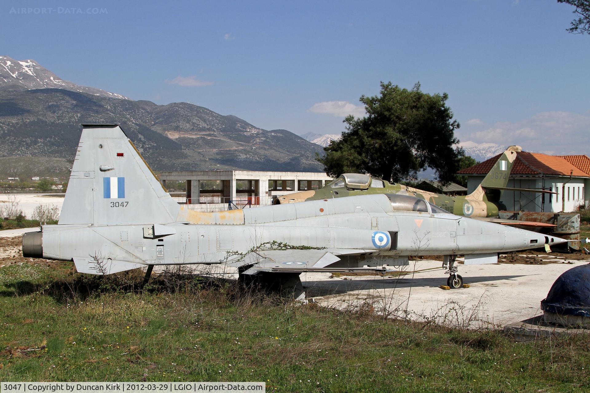 3047, 1971 Canadair NF-5A Freedom Fighter C/N 3047, Dumped at Ioannina