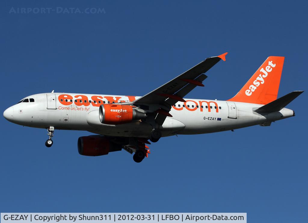 G-EZAY, 2006 Airbus A319-111 C/N 2827, Landing rwy 32L