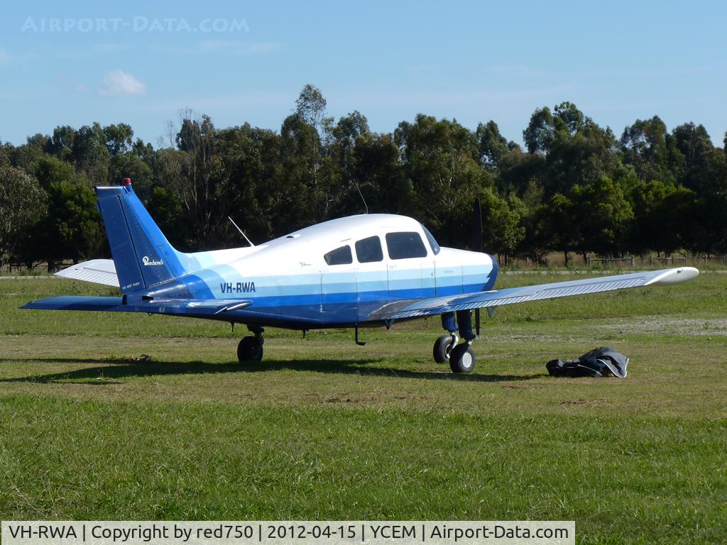 VH-RWA, 1966 Beech A23A C/N M-1012, Musketeer VH-RWA at Coldstream