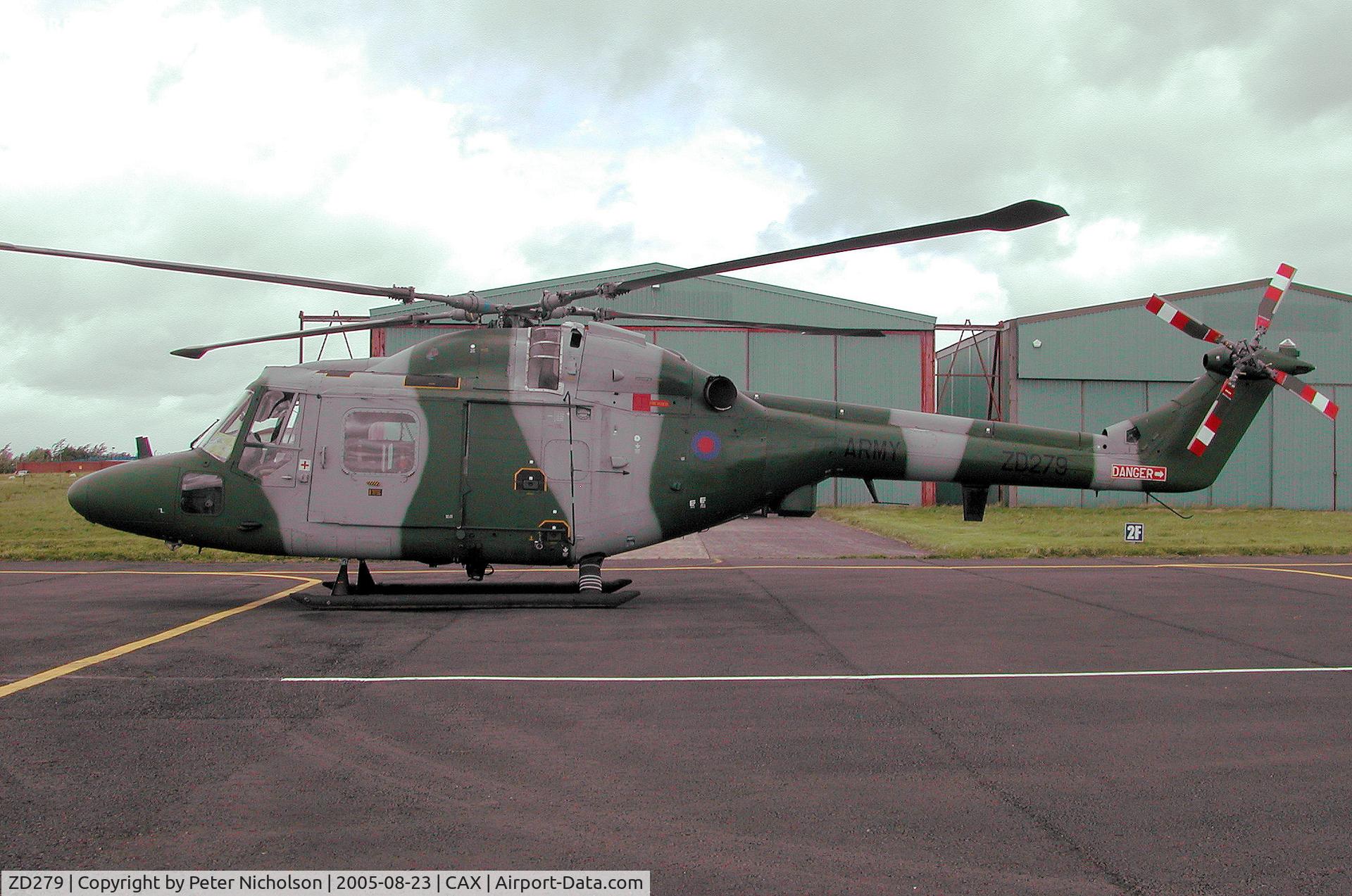 ZD279, 1983 Westland Lynx AH.7 C/N 298, Lynx AH.7, callsign Army Air 916, of 672 Squadron passing through Carlisle in the Summer of 2005.