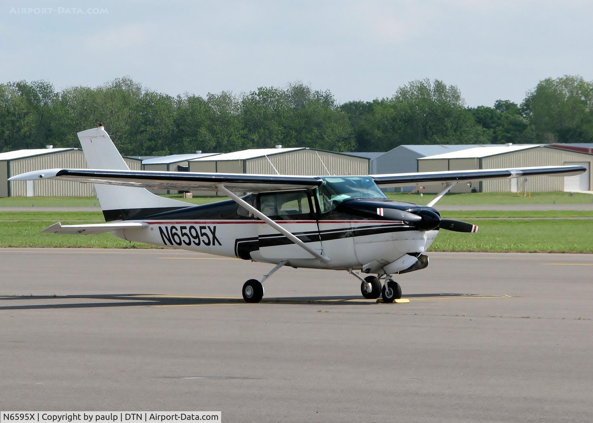N6595X, 1960 Cessna 210A C/N 21057595, At Downtown Shreveport.