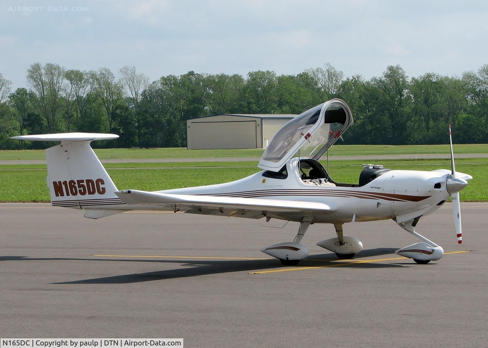 N165DC, 2004 Diamond DA-20C-1 Eclipse C/N C0265, At Downtown Shreveport.