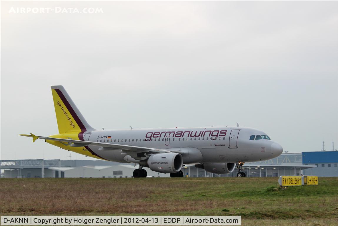 D-AKNN, 1999 Airbus A319-112 C/N 1136, Crawling down taxiway W1.....