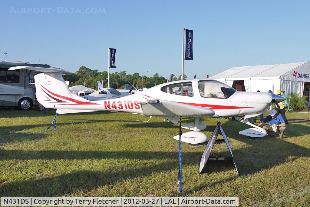 N431DS, 2012 Diamond DA-40 Diamond Star C/N 40.1140, Static Exhibit at 2012 Sun N Fun