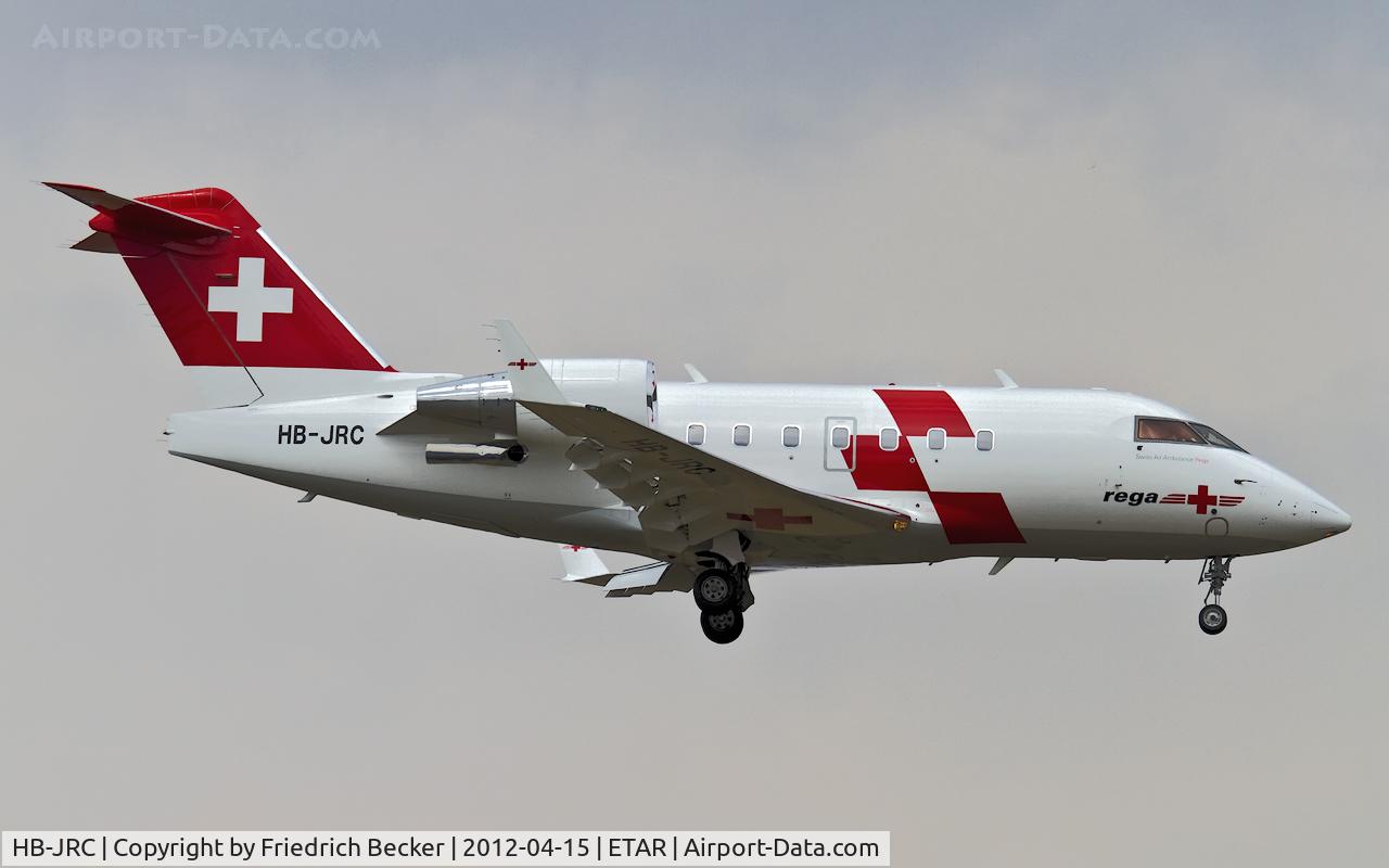 HB-JRC, 2002 Bombardier Challenger 604 (CL-600-2B16) C/N 5540, on final RW08