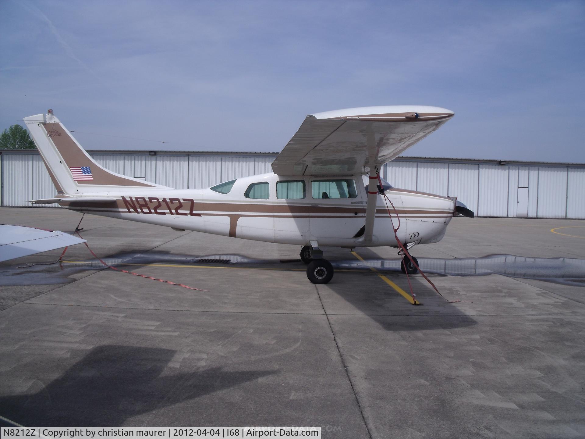 N8212Z, 1963 Cessna 210-5(205) C/N 205-0212, Cessna 205