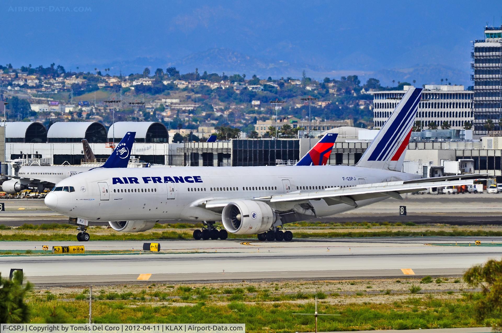 F-GSPJ, 1999 Boeing 777-228/ER C/N 29009, F-GSPJ Air France Boeing 777-228/ER / PJ (cn 29009/263)

Los Angeles International Airport (IATA: LAX, ICAO: KLAX, FAA LID: LAX)
TDelCoro
April 11, 2012