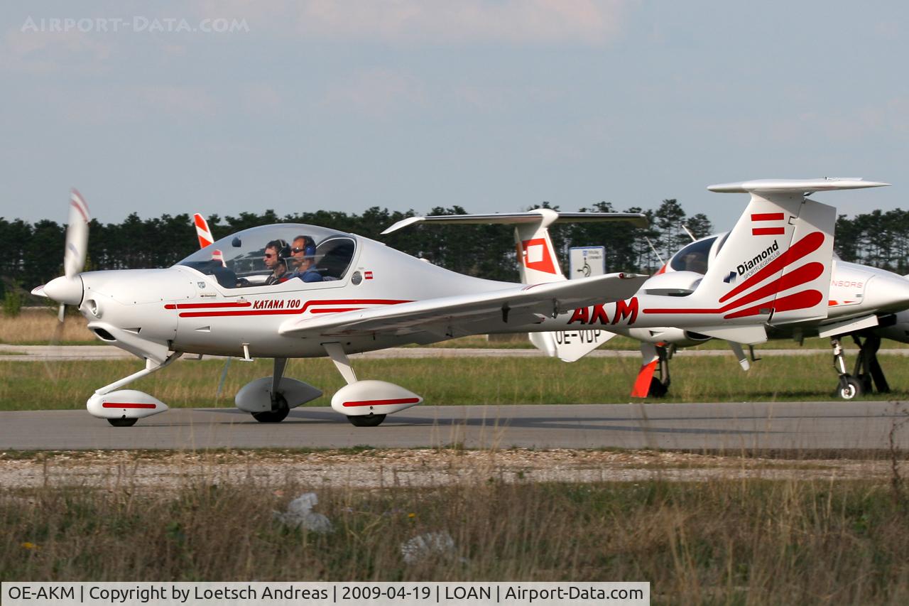 OE-AKM, HOAC DV-20 Katana C/N 20087, Katana