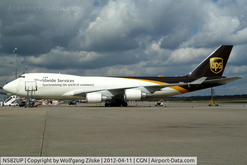 N582UP, 1997 Boeing 747-4R7F/SCD C/N 29053, visitor