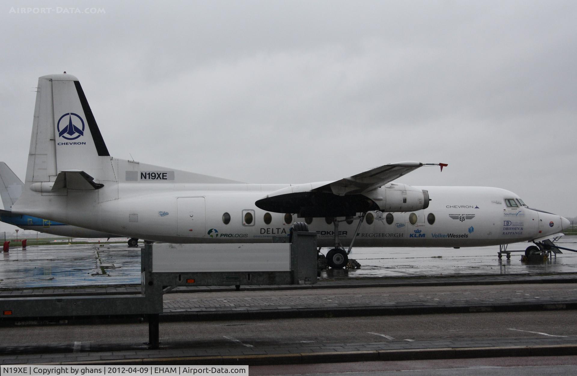 N19XE, 1971 Fokker F.27MK 500 C/N 10449, Chevron