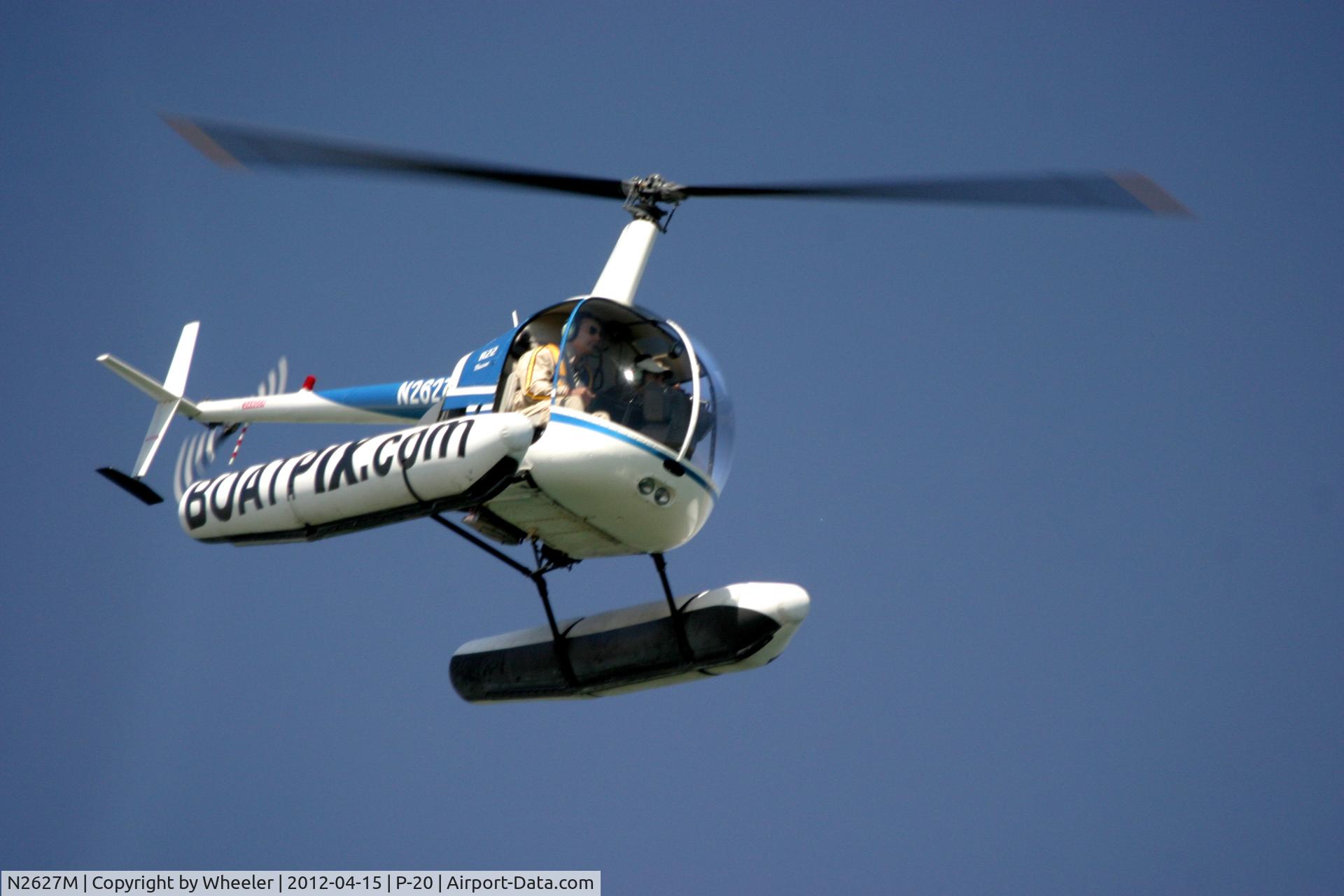 N2627M, 1988 Robinson R22 MARINER C/N 755M, Picture taken from the pits at the SCSC spring classic circle races, Parker Arizona.
