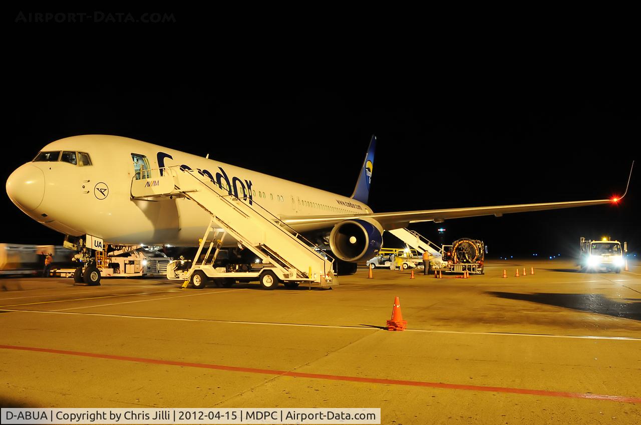 D-ABUA, 1992 Boeing 767-330/ER C/N 26991, Condor