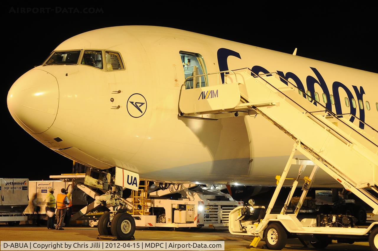 D-ABUA, 1992 Boeing 767-330/ER C/N 26991, Condor