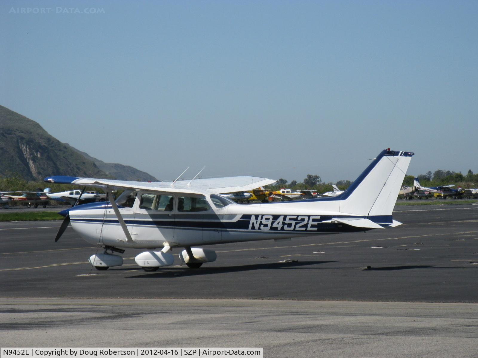 N9452E, 1979 Cessna 172N C/N 17272268, 1979 Cessna 172N SKYHAWK, Lycoming O-320-H2AD 160 Hp