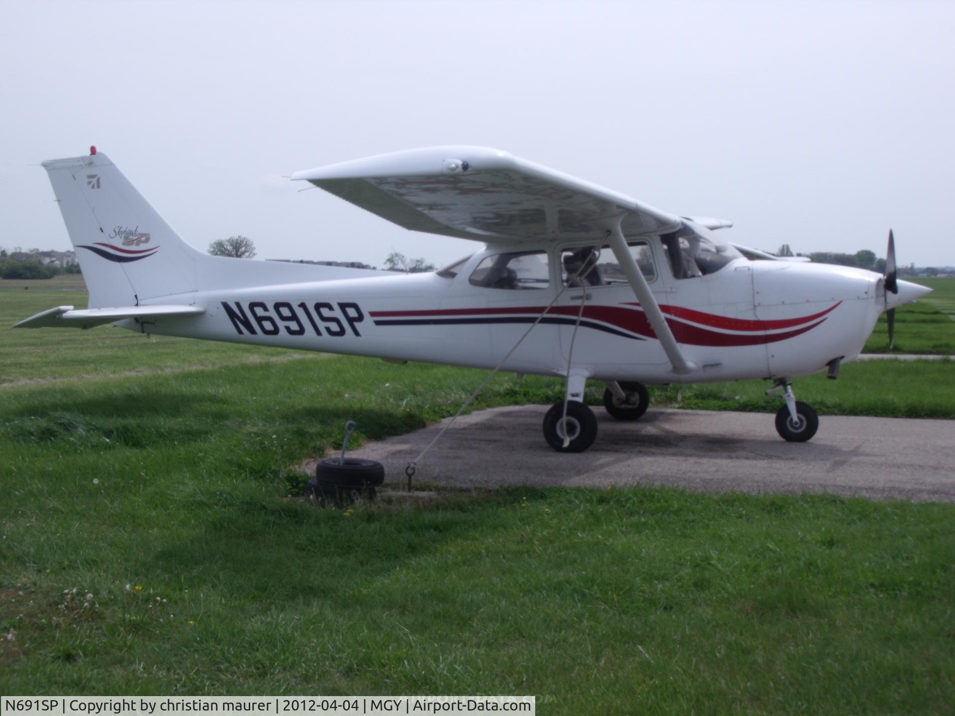 N691SP, 1999 Cessna 172S C/N 172S8100, cessna 172