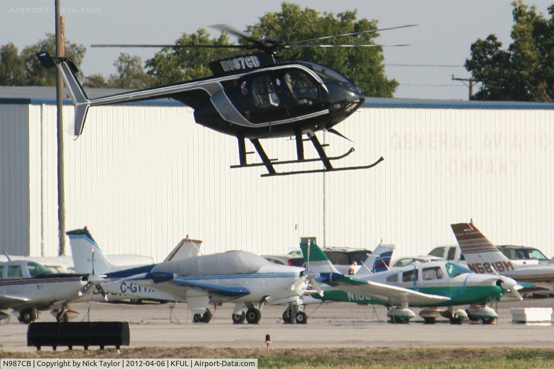 N987CB, 1999 McDonnell Douglas 500-E C/N 0543E, Landing at Fullerton