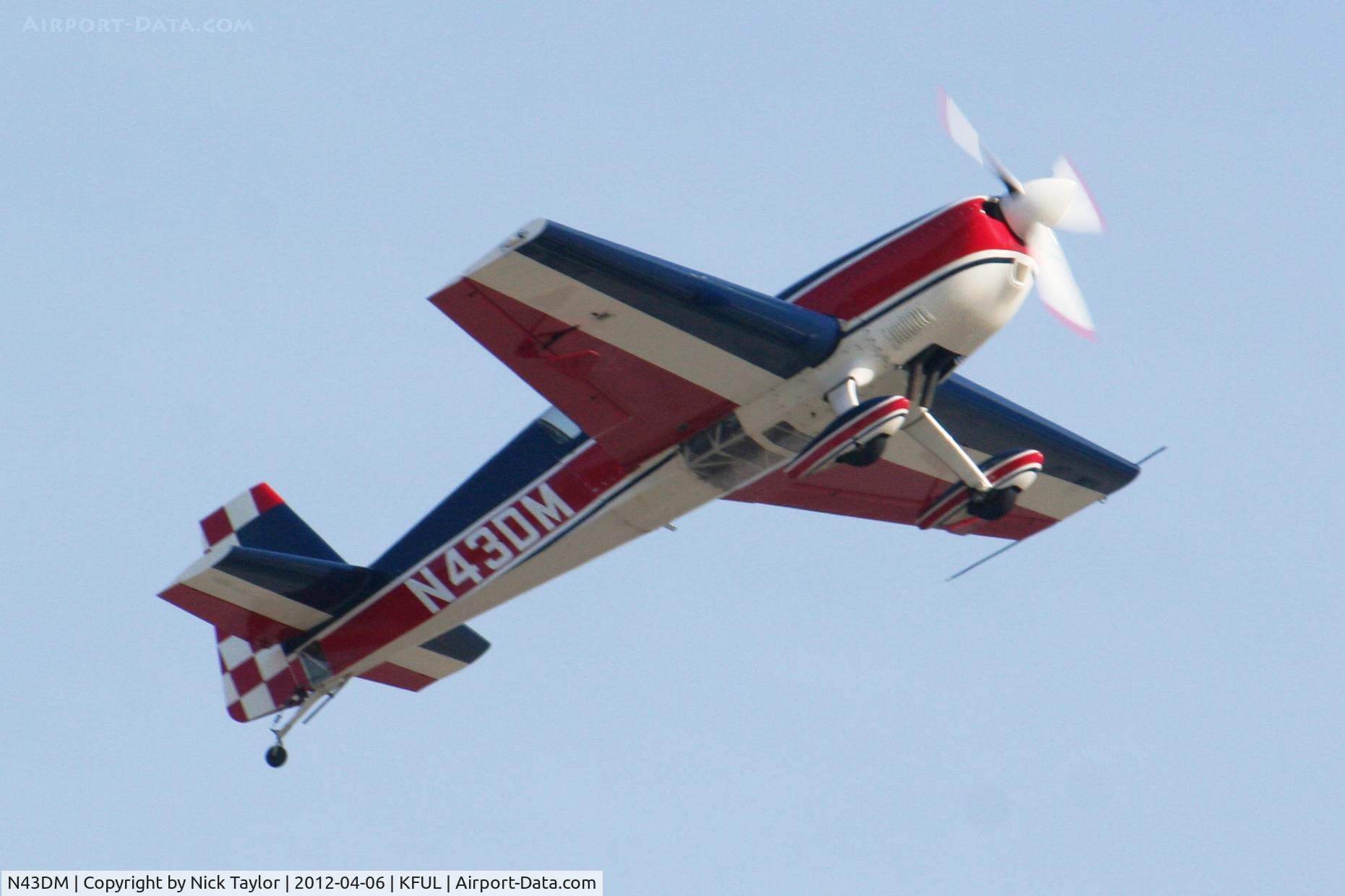 N43DM, 1994 Extra EA-300S C/N 023, Taking off RWy 24