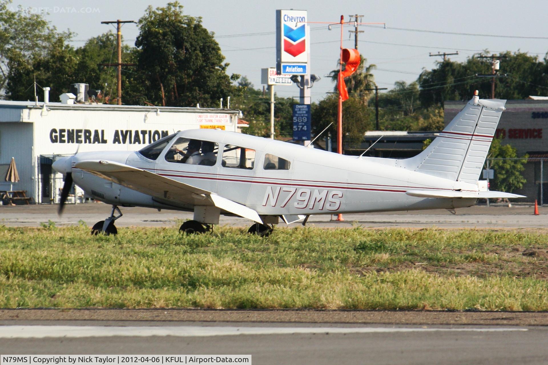 N79MS, 1978 Piper PA-28-181 C/N 28-7990154, Taxiing back for takeoff