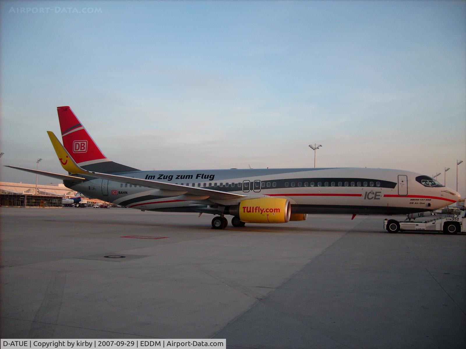 D-ATUE, 2006 Boeing 737-8K5 C/N 34686, March 2012, MUC
