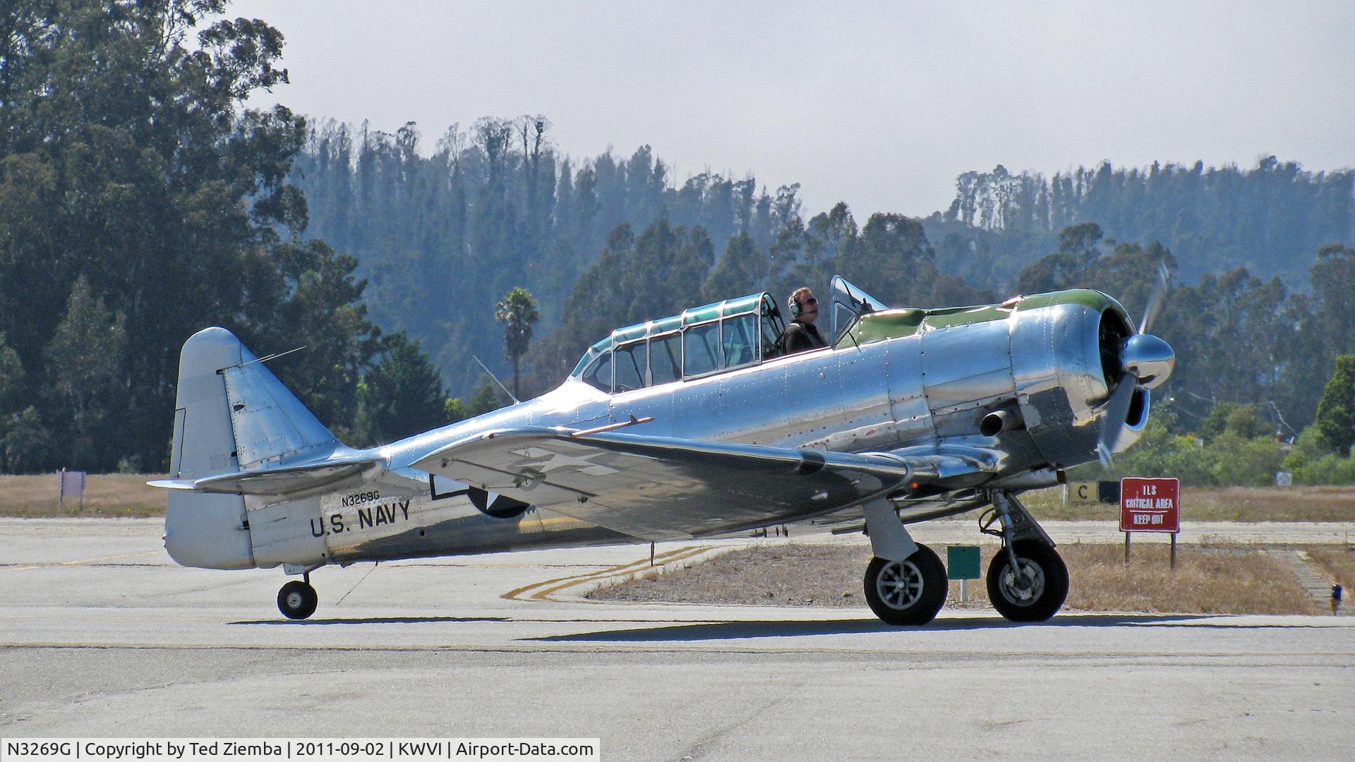 N3269G, North American SNJ-5C Texan Texan C/N 88-14704, Seen at the 2011 Watsonville Fly-in.