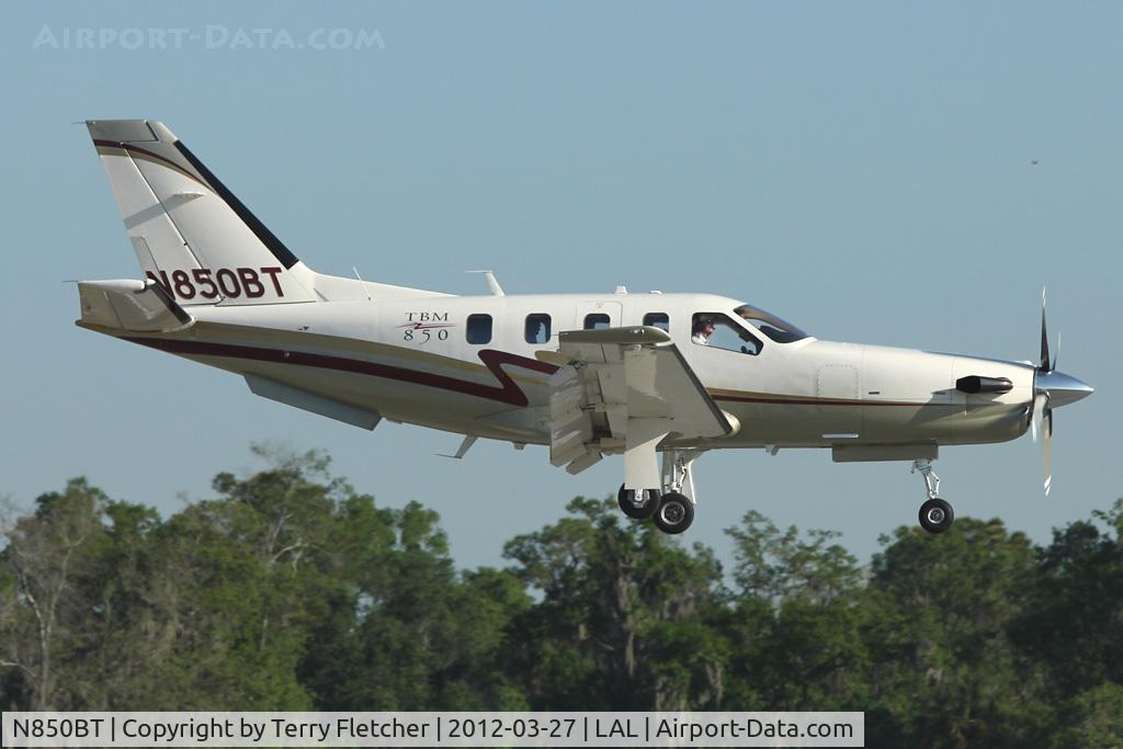 N850BT, 2007 Socata TBM-700 C/N 433, 2007 Socata TBM 700, c/n: 433 at 2012 Sun N Fun