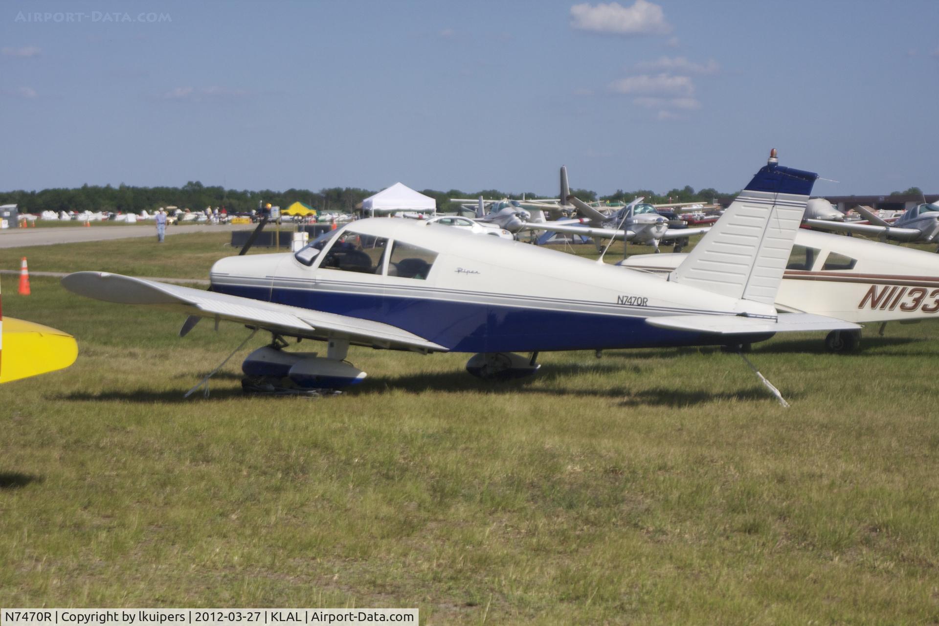 N7470R, Piper PA-28-140 C/N 28-22135, At Sun 'n Fun 2012