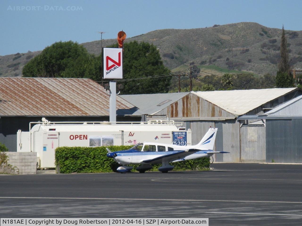 N181AE, 1977 Piper PA-28-181 C/N 28-7890235, 1977 Piper PA-28-181 ARCHER II, Lycoming O-360-A4M 180 Hp, refueling