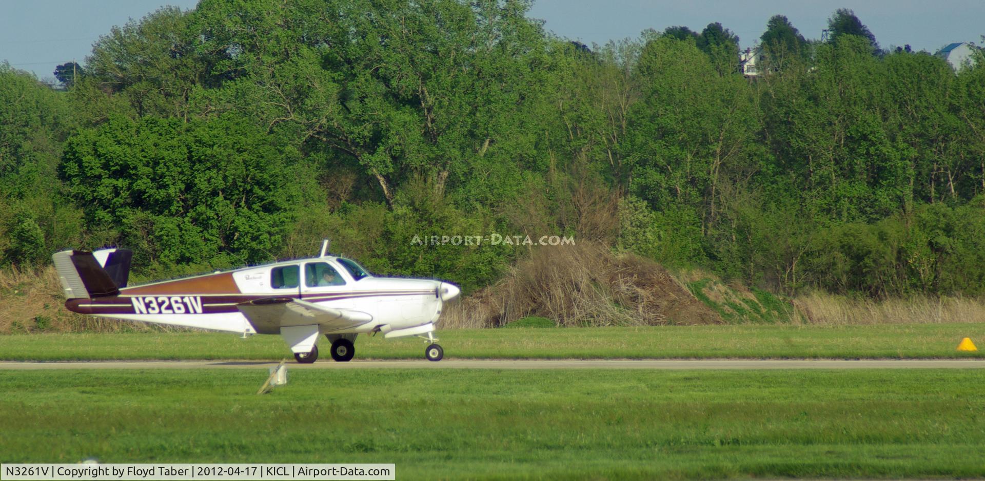 N3261V, 1947 Beech 35 Bonanza C/N D-708, Doing some flight instruction and aircraft familiarization