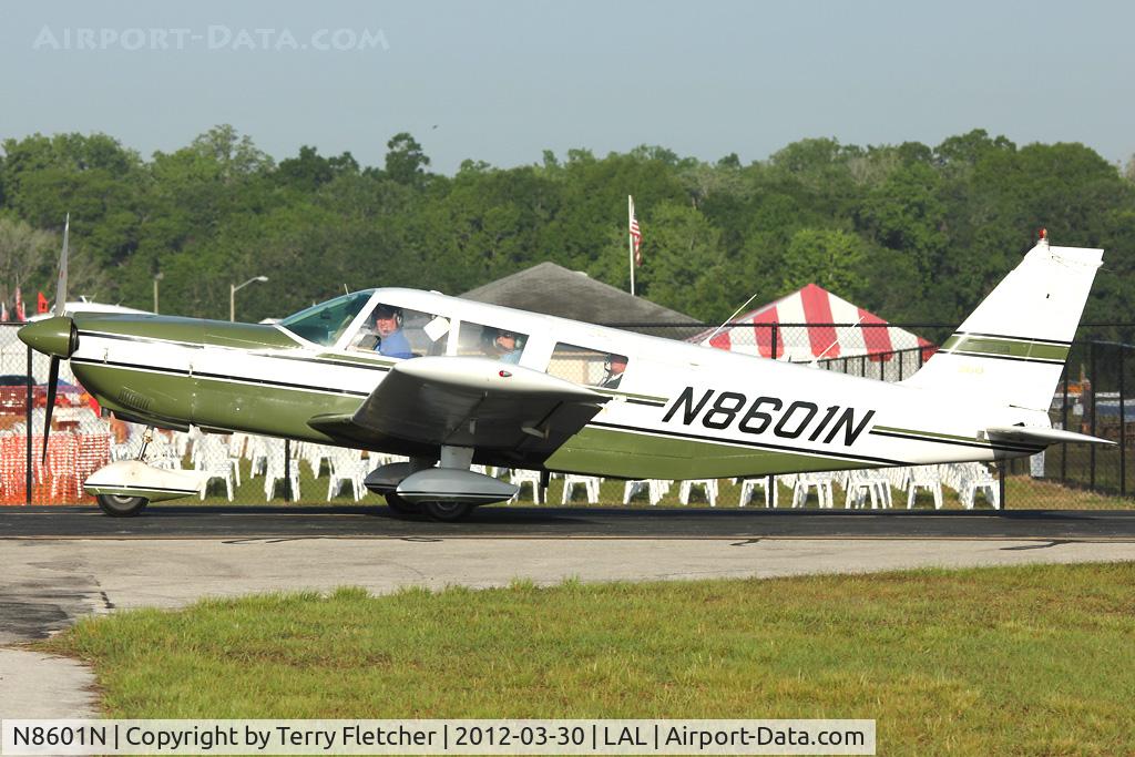 N8601N, 1971 Piper PA-32-260 Cherokee Six Cherokee Six C/N 32-7100020, 1971 Piper PA-32-260, c/n: 32-7100020 at 2012 Sun N Fun