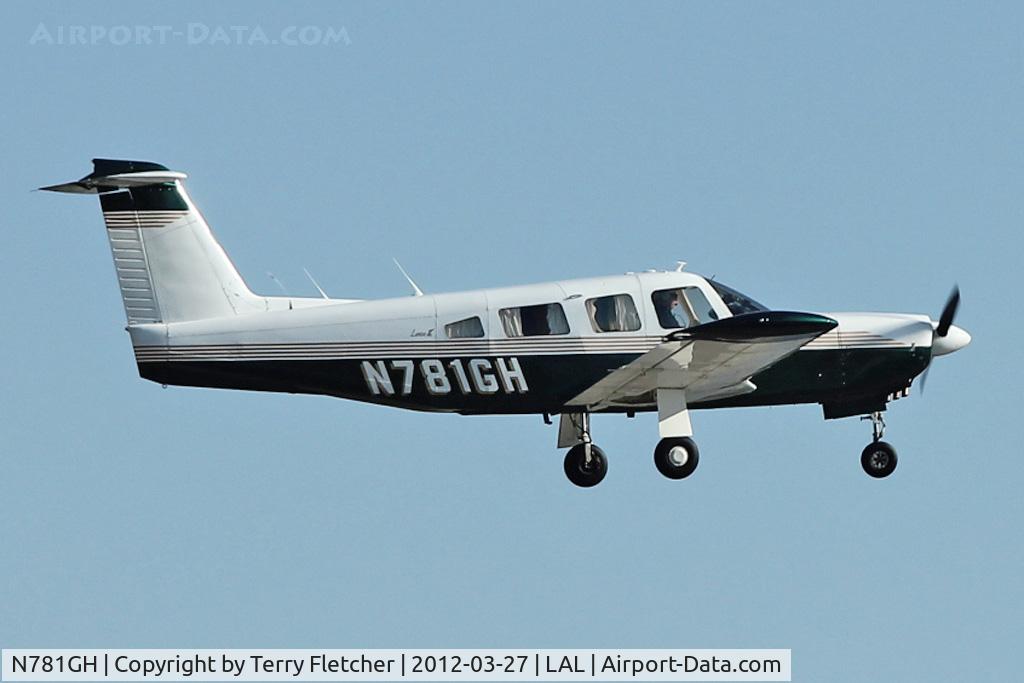 N781GH, 1978 Piper PA-32RT-300 C/N 32R-7885141, 1978 Piper PA-32RT-300, c/n: 32R-7885141 arriving at 2012 Sun N Fun