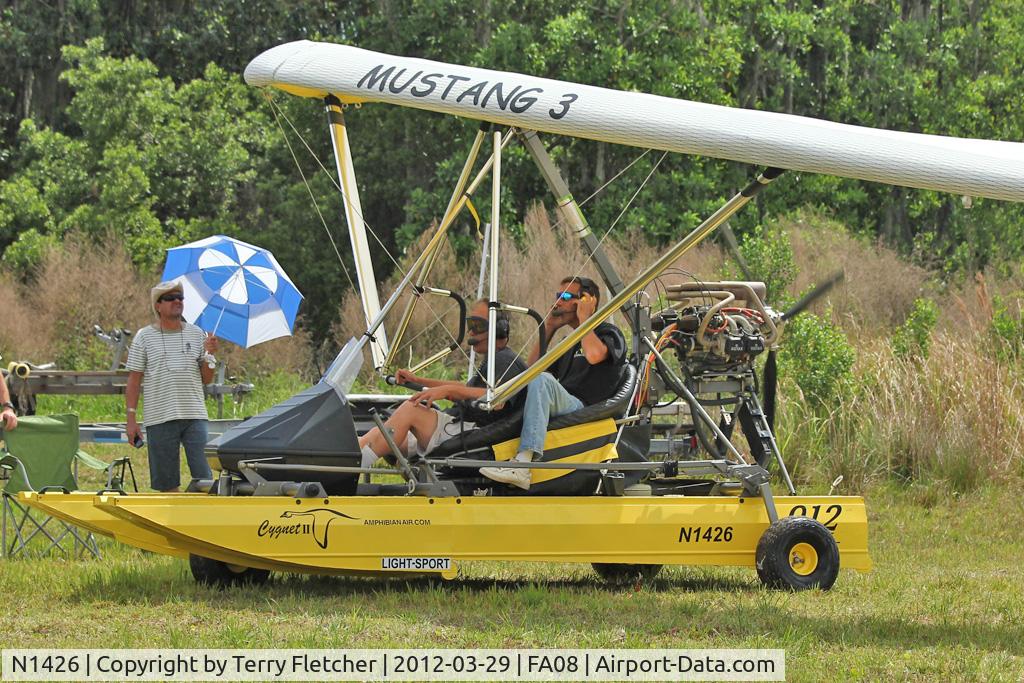 N1426, Sea & Sky Cygnet C/N 20111, at 2012 Sun N Fun Splash-In at Lake Agnes