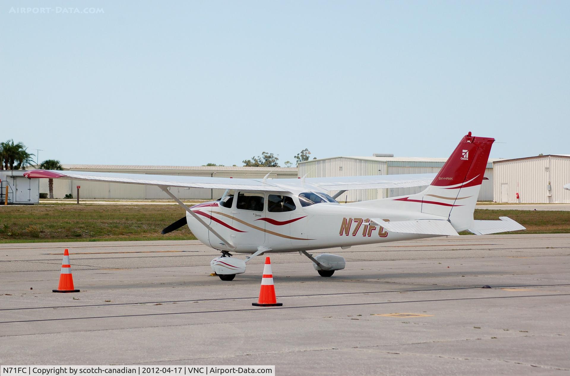 N71FC, 1997 Cessna 172R C/N 17280237, 1997 Cessna 172R N71FC at Venice Municipal Airport, Venice, FL 