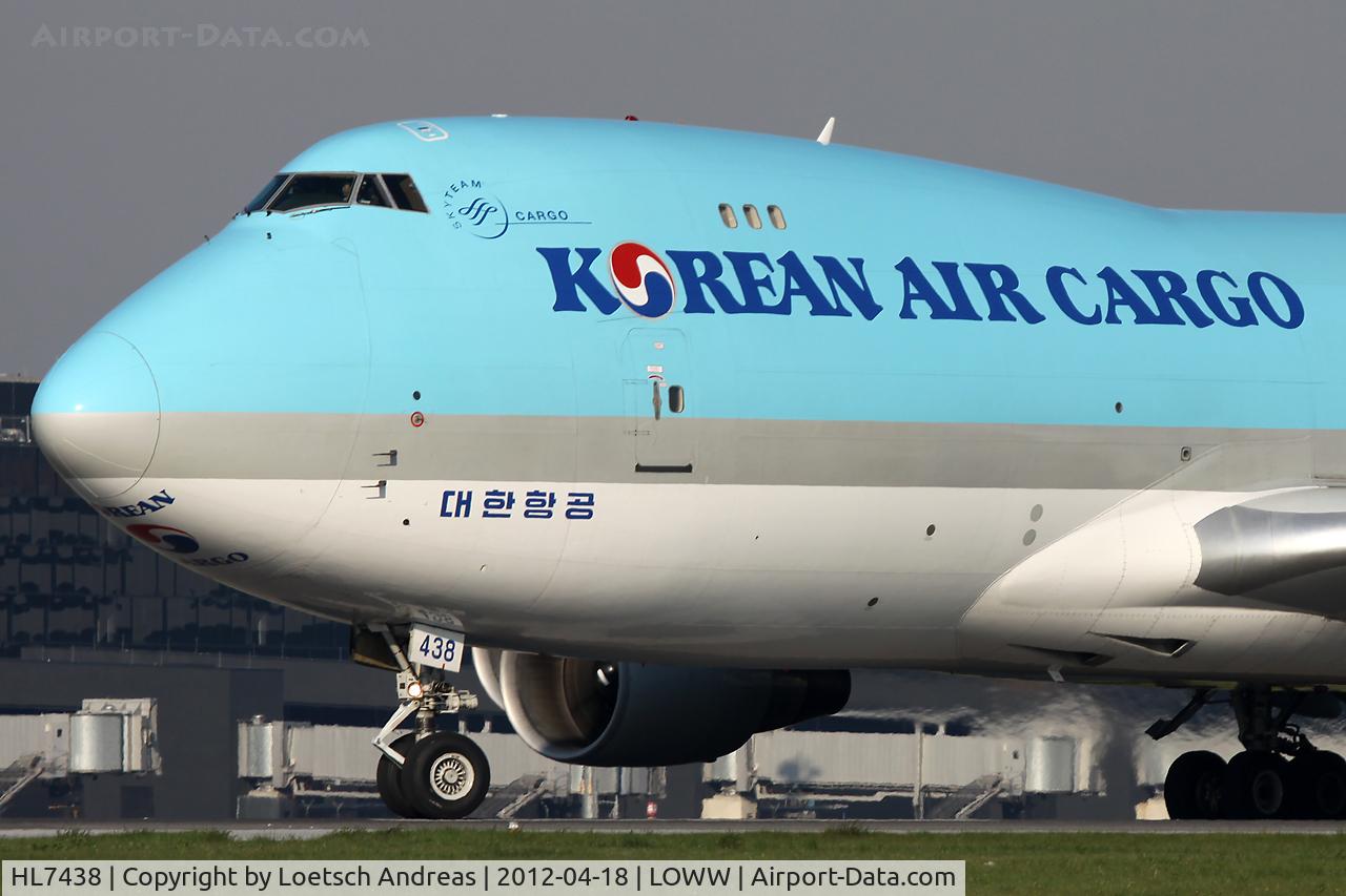 HL7438, 2003 Boeing 747-4B5ERF C/N 33515, KE541 From: Seoul Incheon (ICN) Via: Vienna Schwechat (VIE) To: Oslo Gardermoen (OSL)