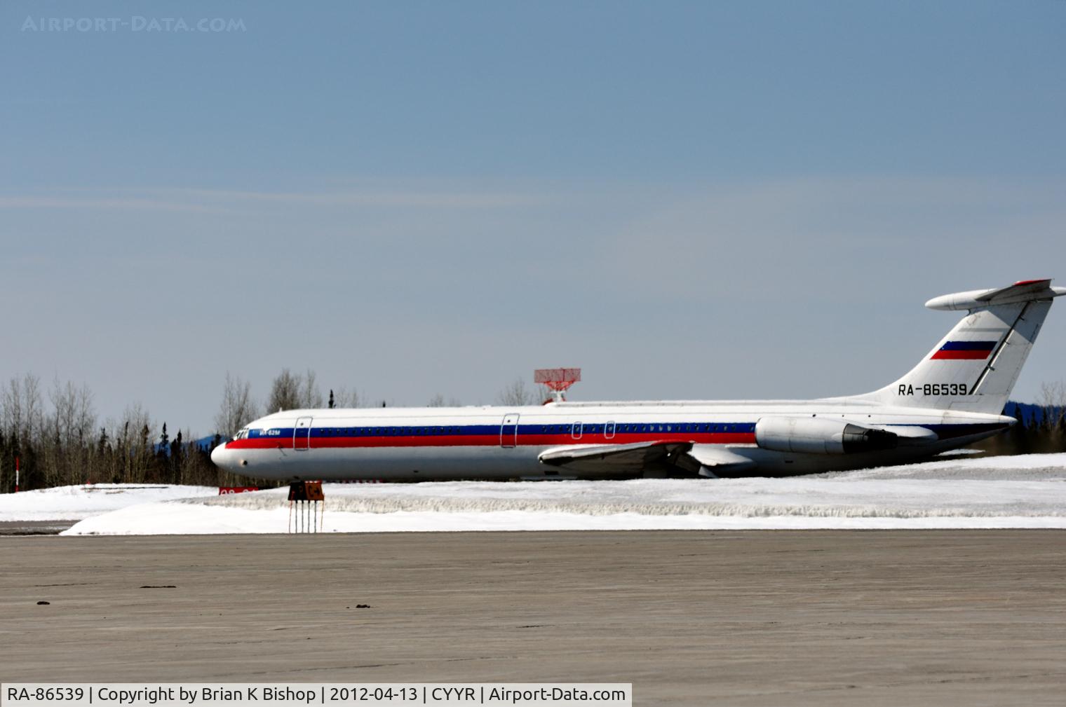 RA-86539, 1983 Ilyushin Il-62M C/N 2344615, Off rnwy 26