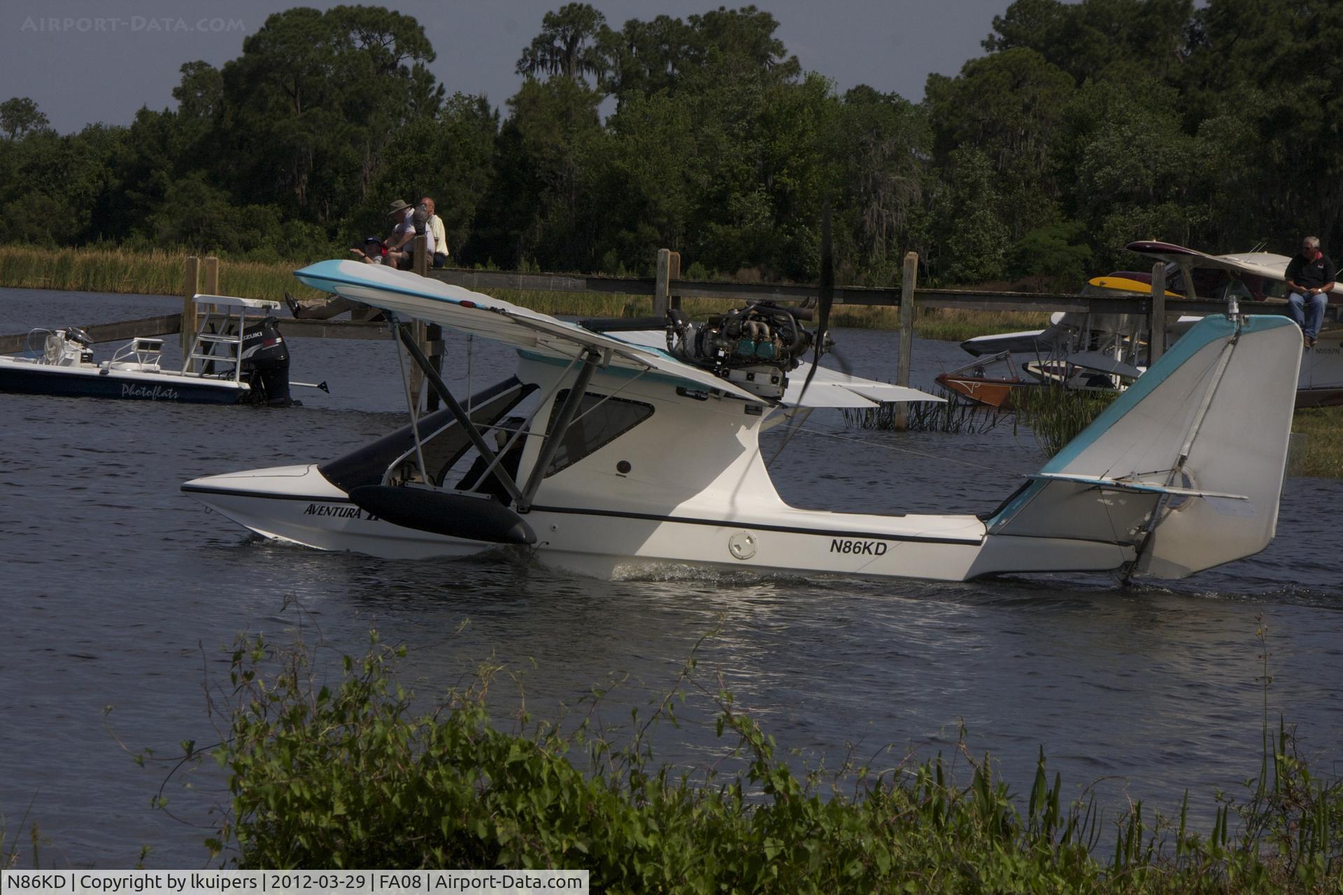 N86KD, 2003 Aero Adventure Aventura II C/N AA2A0106, In the Water at Lake Agnes with the Splash In