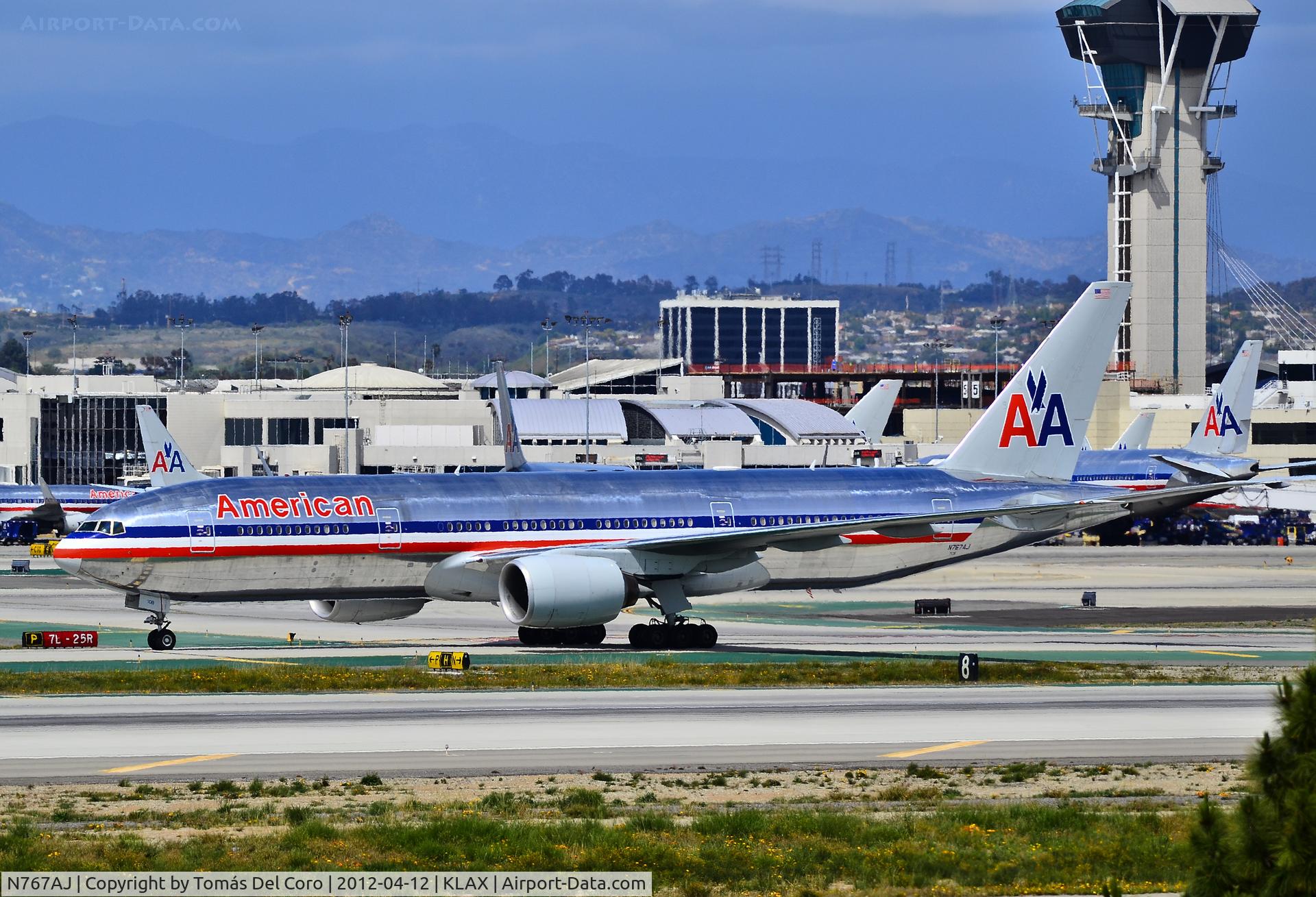 N767AJ, 2006 Boeing 777-223 C/N 33539, N767AJ American Airlines Boeing 777-223/ER / 7CB (cn 33539/555)

Los Angeles International Airport (IATA: LAX, ICAO: KLAX, FAA LID: LAX)
TDelCoro
April 12, 2012