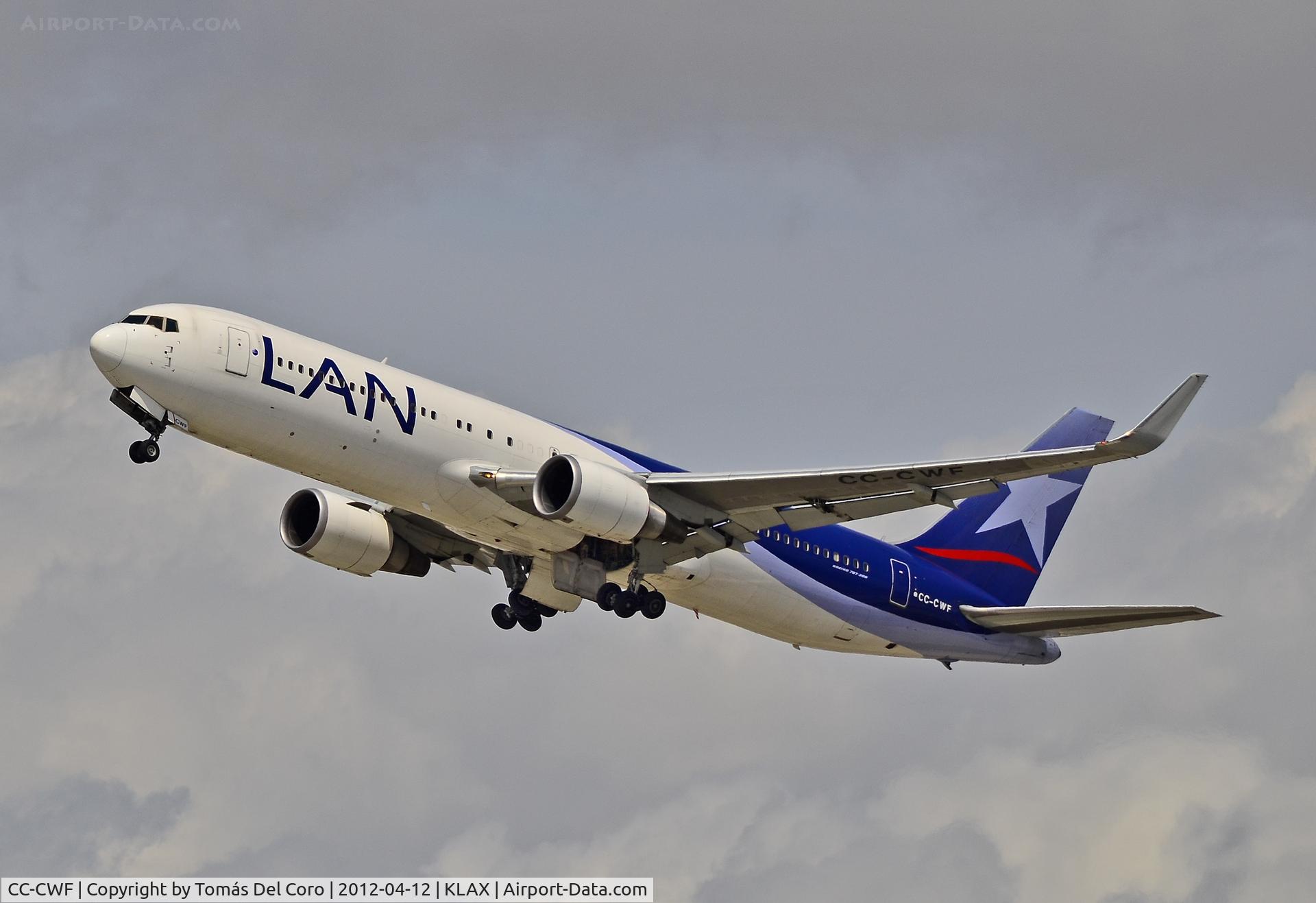 CC-CWF, 2006 Boeing 767-316/ER C/N 34626, CC-CWF LAN Airlines Boeing 767-316/ER / CWF (cn 34626/940)

Los Angeles International Airport (IATA: LAX, ICAO: KLAX, FAA LID: LAX)
TDelCoro
April 12, 2012